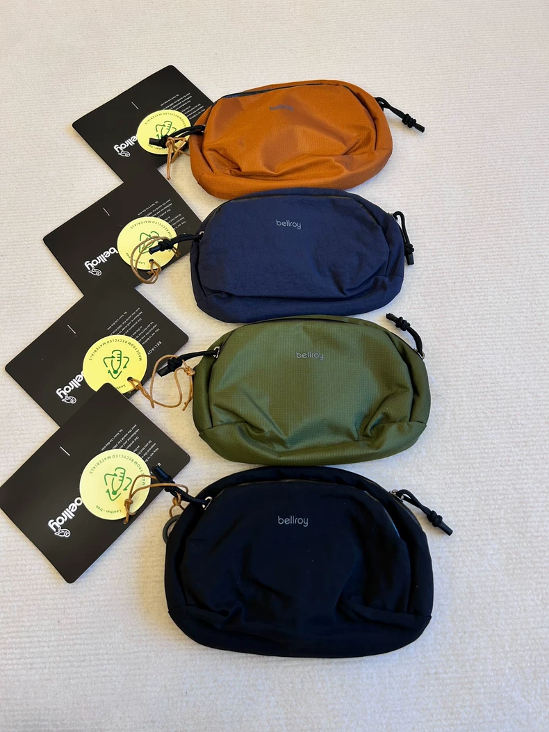 Tech Accessories Travel - Bellroy Venture Pouch 1.5L Tech Organizer
