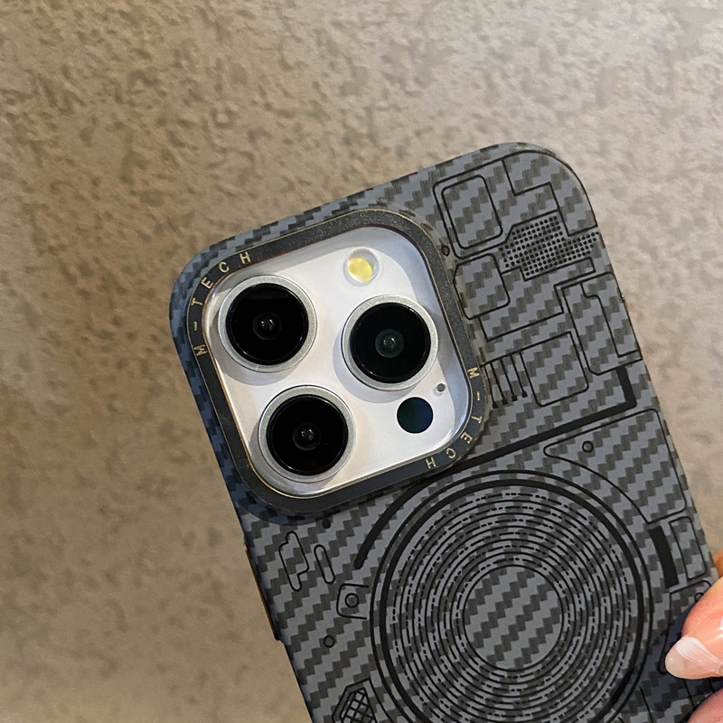 High-tech Element Carbon Fibre - огляд і ціна Tech Accessories Hard Case