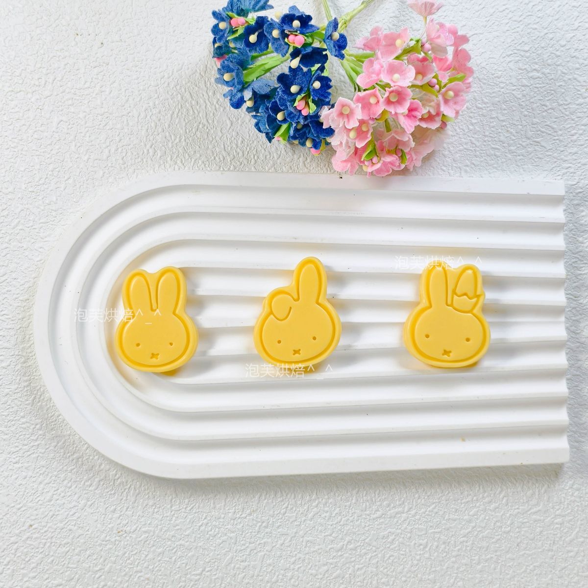 Cute 3D Press Cookie Mold with - огляд і ціна Unique Tech Accessories