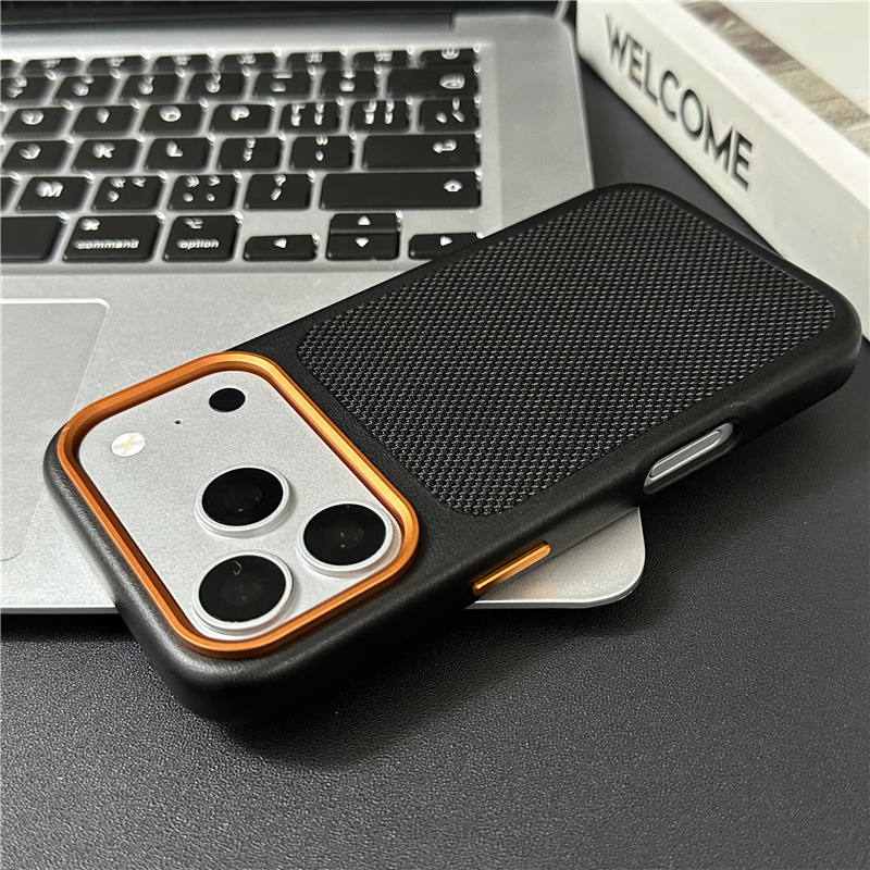 Luxury Tech Woven Canvas Magne - огляд і ціна Tech Accessories Hard Case