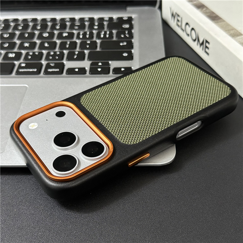 Luxury Tech Woven Canvas Magne - огляд і ціна Tech Accessories Hard Case