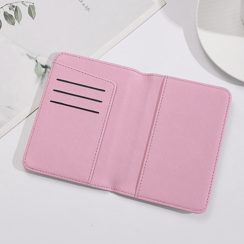 Hello Kitty Women Passport Cov - огляд і ціна Tech Accessories Travel